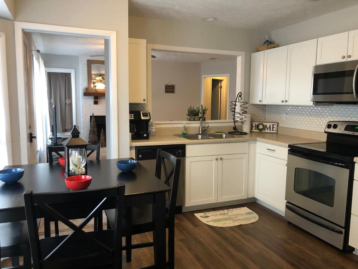 Cozy Cottage Feel, 5 Mins From Ft. Bragg Fayetteville Ngoại thất bức ảnh