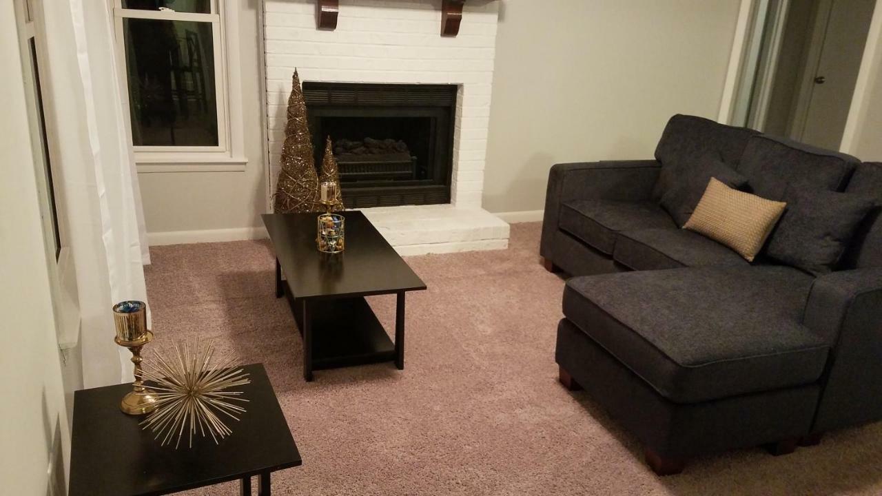 Cozy Cottage Feel, 5 Mins From Ft. Bragg Fayetteville Ngoại thất bức ảnh